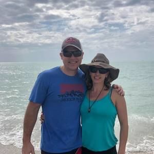 Meet your Posher, Lorie